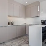 2 Bedroom Amazing In Appartement *