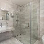 2 Bedroom Amazing In *