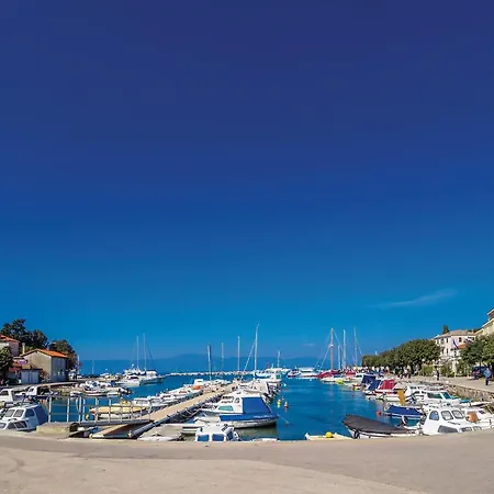 2 Bedroom Amazing In * Malinska