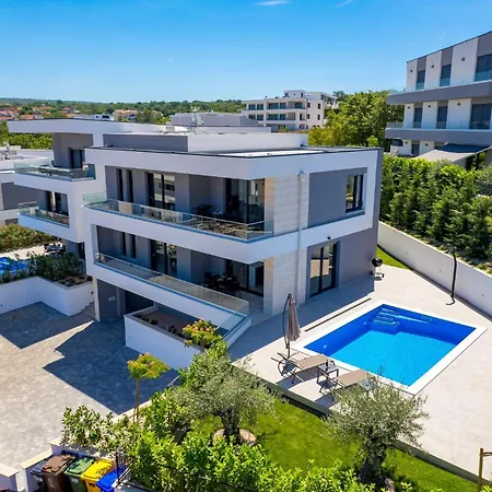 Pet Friendly In * Malinska